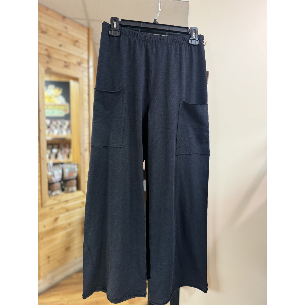 Escape by Habitat - Pocket Flood - Black