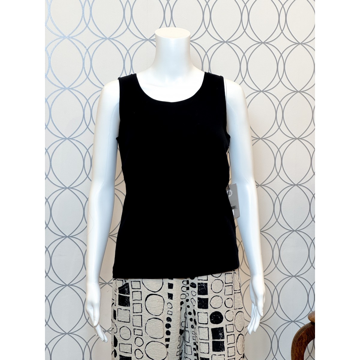 Habitat - Layering Tank - Black