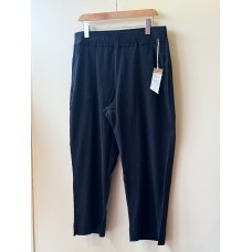 Escape by Habitat - Pocket Capri - Black