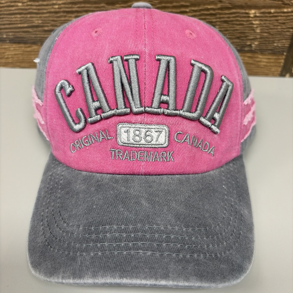 Canada Hat Big Letters - Pink