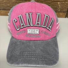 Canada Hat Big Letters - Pink Canada Hat Big Letters - Pink
