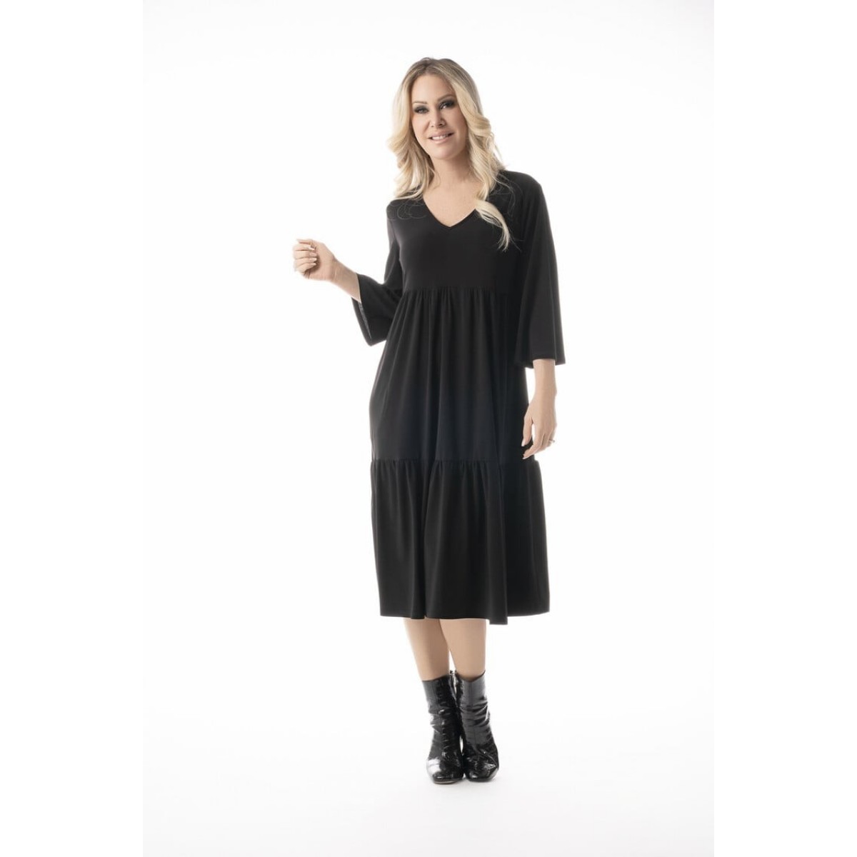 Pure Essence - Dress - Black #210-5077